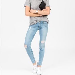 FRAME JEANS “Le Skinny de Jeanne” 25